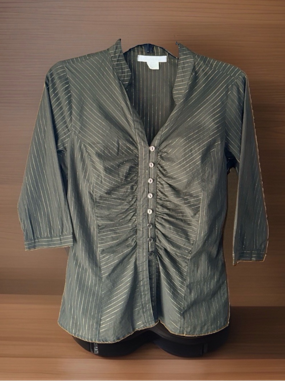 Charlotte Russe Olive & Metallic Pinstripe Button-Front Blouse w/Ruching-L-EC